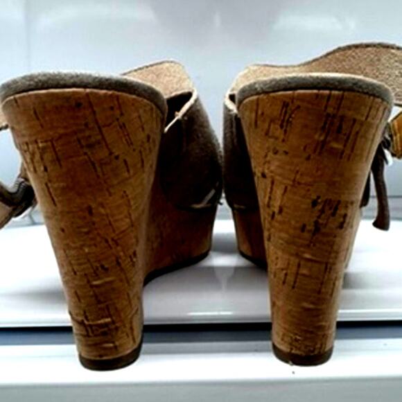 "Franco Sarto" Peep Toe ,Criss Cross ,Suede ,Sandals, Wedge,Size‎ 8.5 - Picture 10 of 10